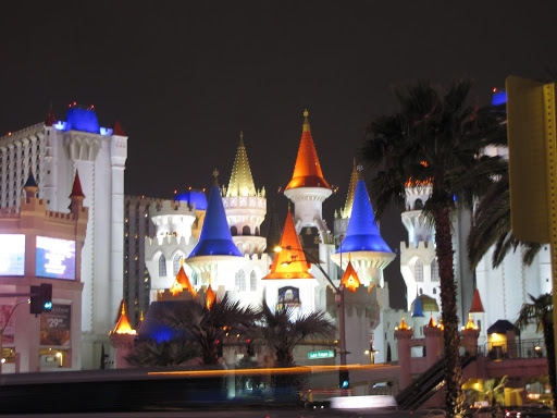 చికాగో నుండి లాస్ వేగాస్ దాకా ...